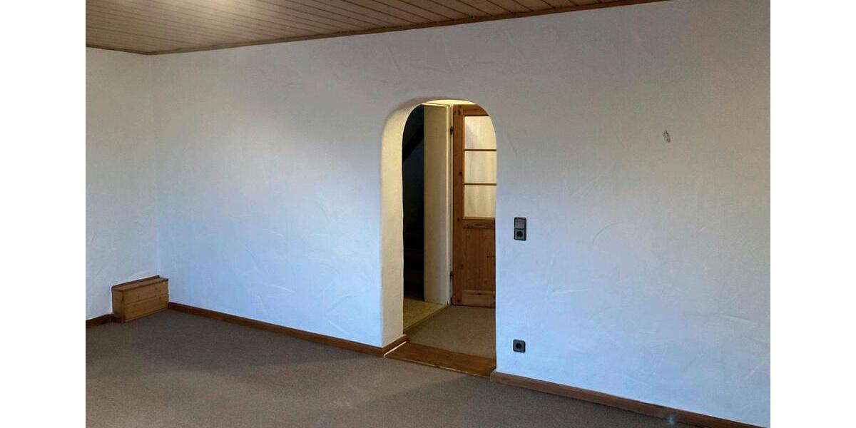 Etagenwohnung Krombach - 4.5 Zimmer, 150 m&sup2;, 700&euro; | Angebot:24338286