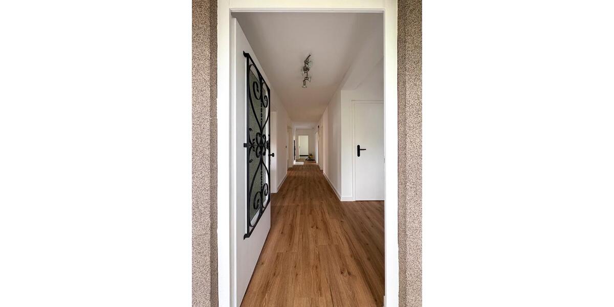 Wohnen auf Zeit Idstein - 5 Zimmer, 280 m&sup2;, 680&euro; | Angebot:26495151