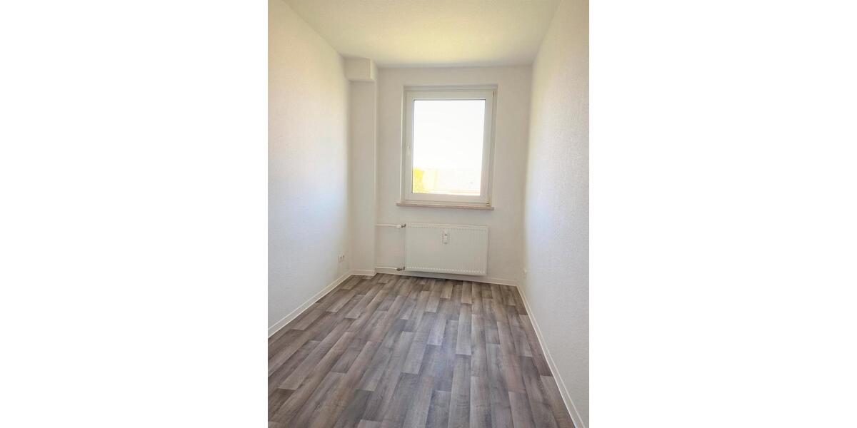 Etagenwohnung Borna - 2.5 Zimmer, 56 m&sup2;, 339&euro; | Angebot:26617973