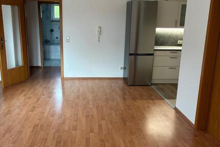 Haus Metten - 2 Zimmer, 63 m&sup2;, 650&euro; | Angebot:27540077