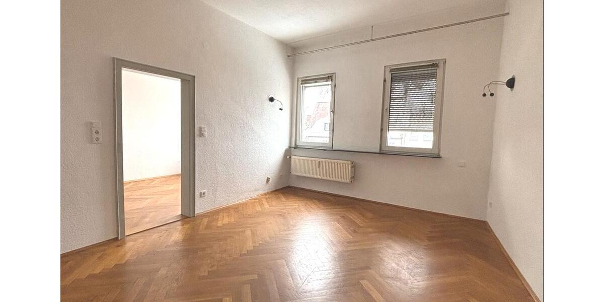 Dachgeschoßwohnung Altdorf bei Nürnberg - 4 Zimmer, 125 m&sup2;, 1.175&euro; | Angebot:24813547