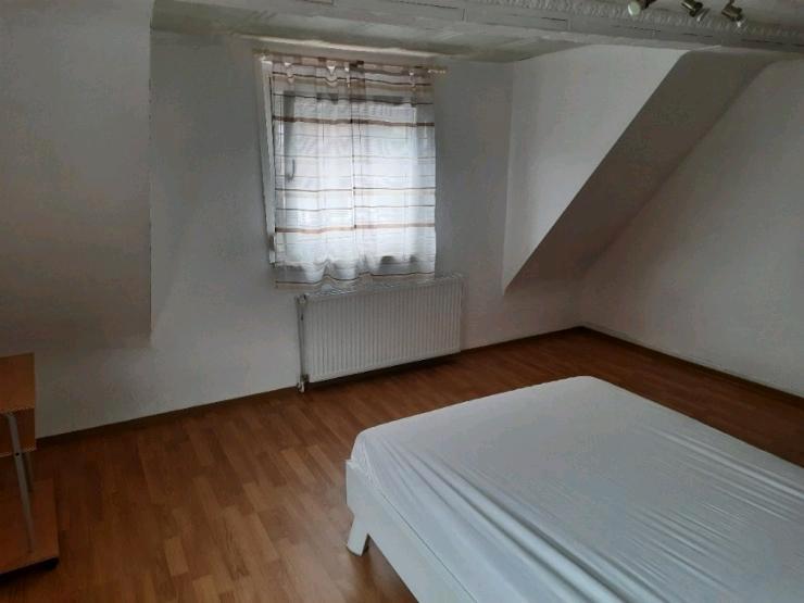 Wohnen auf Zeit Nürtingen - 1 Zimmer, 14 m&sup2;, 380&euro; | Angebot:24634096
