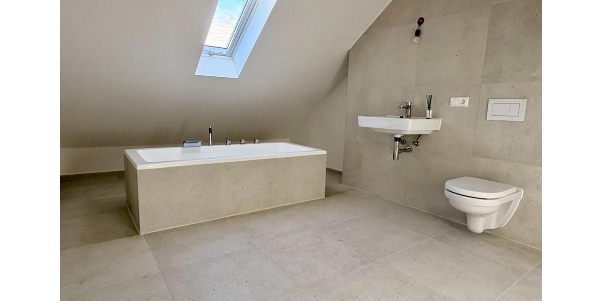 Doppelhaushälfte Baierbrunn - 5 Zimmer, 152 m&sup2;, 3.500&euro; | Angebot:23177429