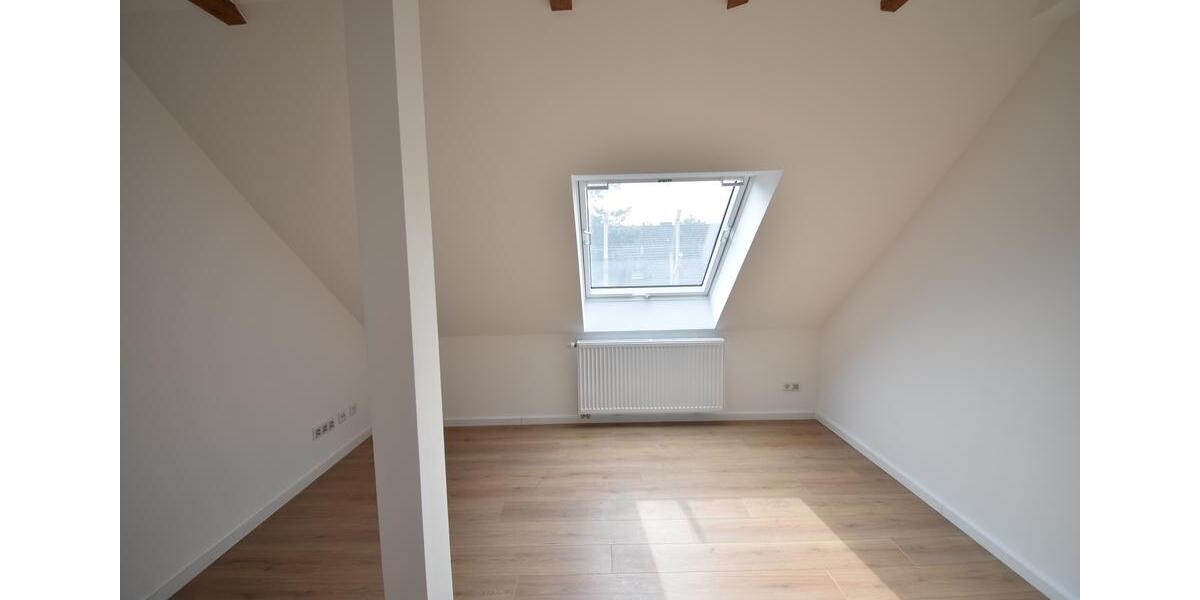 Dachgeschoßwohnung Duisburg Walsum - 2 Zimmer, 54 m&sup2;, 500&euro; | Angebot:26334939