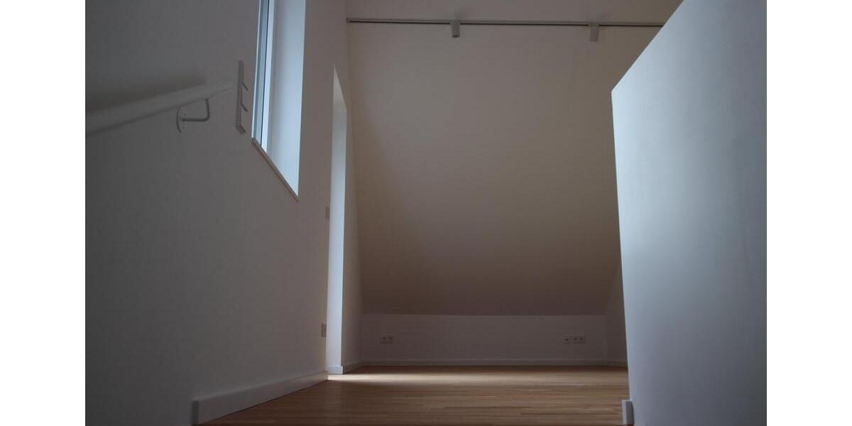 Doppelhaushälfte Haibach - 4 Zimmer, 119 m&sup2;, 1.700&euro; | Angebot:24355674