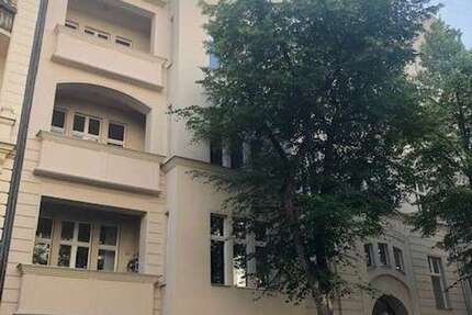 Einzelhandel in Berlin 4.299,60 € 59.96 m²