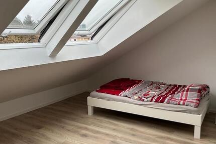 Wohnen auf Zeit Rottendorf - 1 Zimmer, 18 m&sup2;, 750&euro; | Angebot:25977972