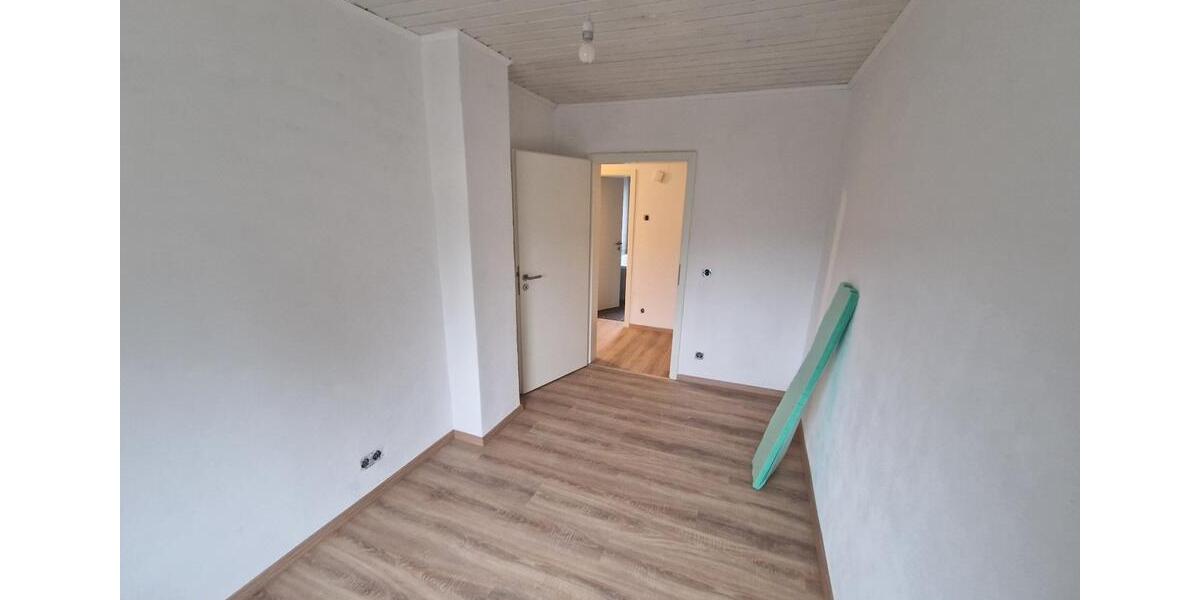 Etagenwohnung Wilhelmsthal - 5 Zimmer, 114 m&sup2;, 1.230&euro; | Angebot:24839702