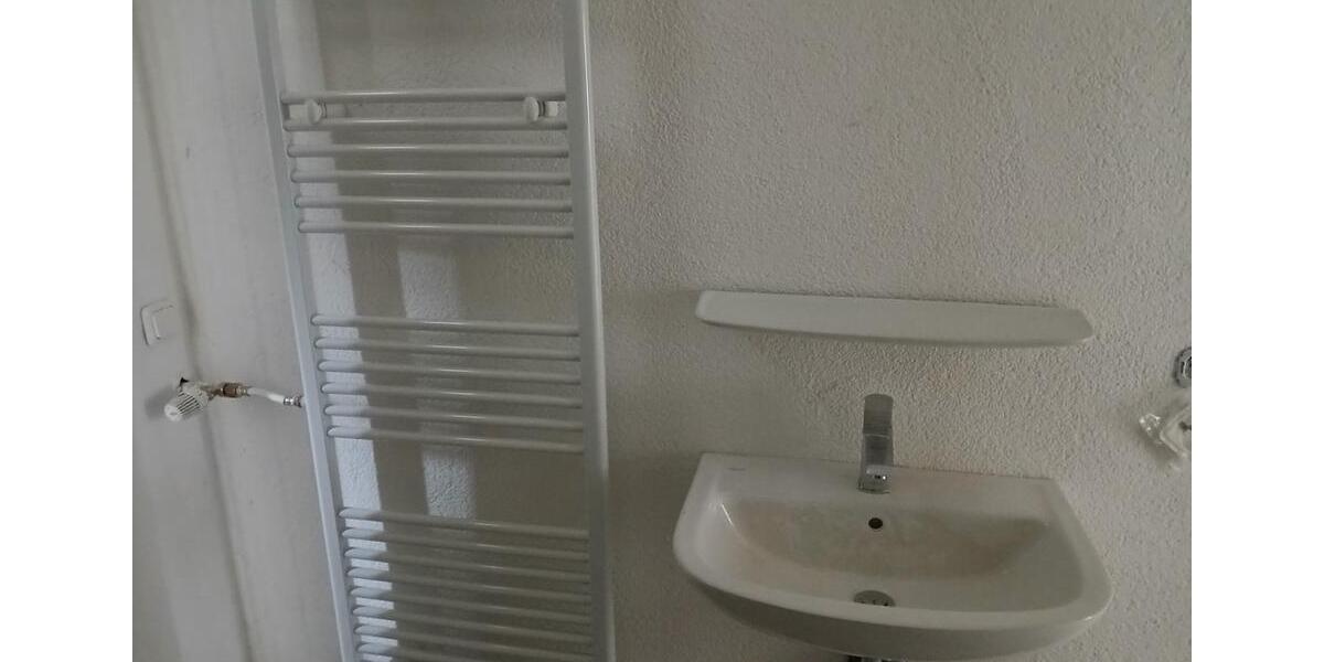 Etagenwohnung Kirchenlamitz Hohenbuch - 3 Zimmer, 78 m&sup2;, 485&euro; | Angebot:25415221