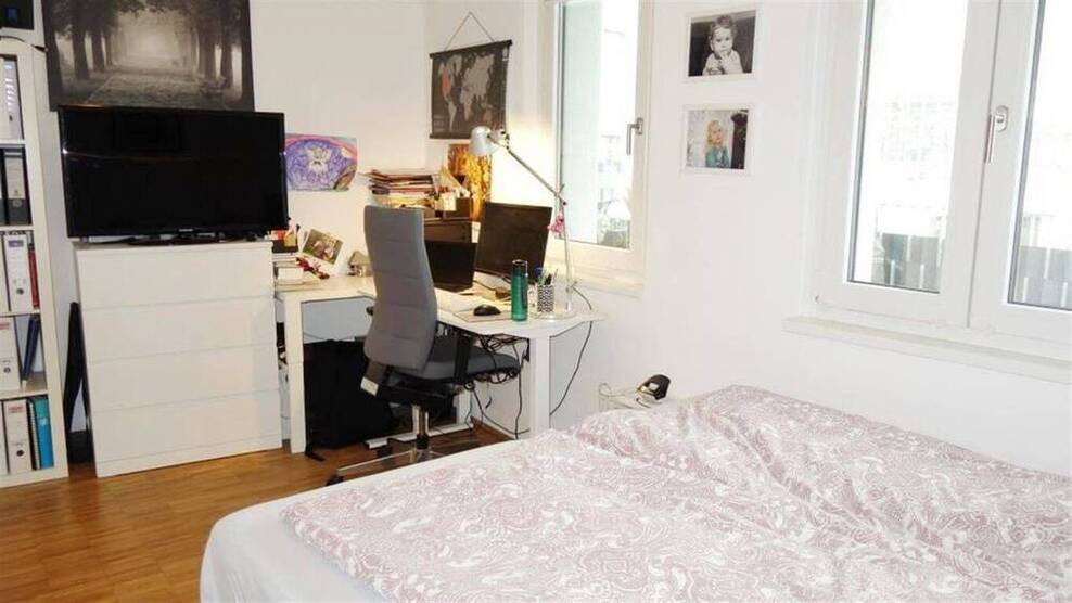 Schicke 2 Zimmer Wohnung mit Ankleide, Balkon, EBK käuflich im Living Circle Düsseldorf Flingern