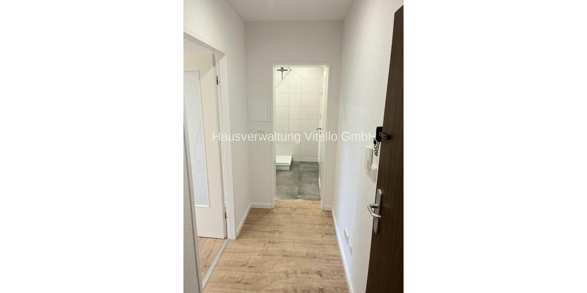 Etagenwohnung Saarbrücken Eschberg - 2 Zimmer, 42 m&sup2;, 580&euro; | Angebot:25855279