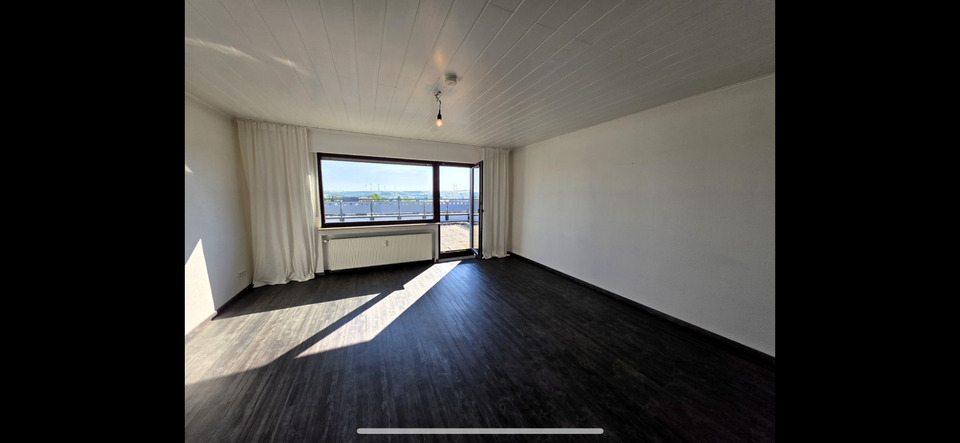 Penthouse-Wohnung mit riesiger Dachterrasse und Fernblick 2 zimmer