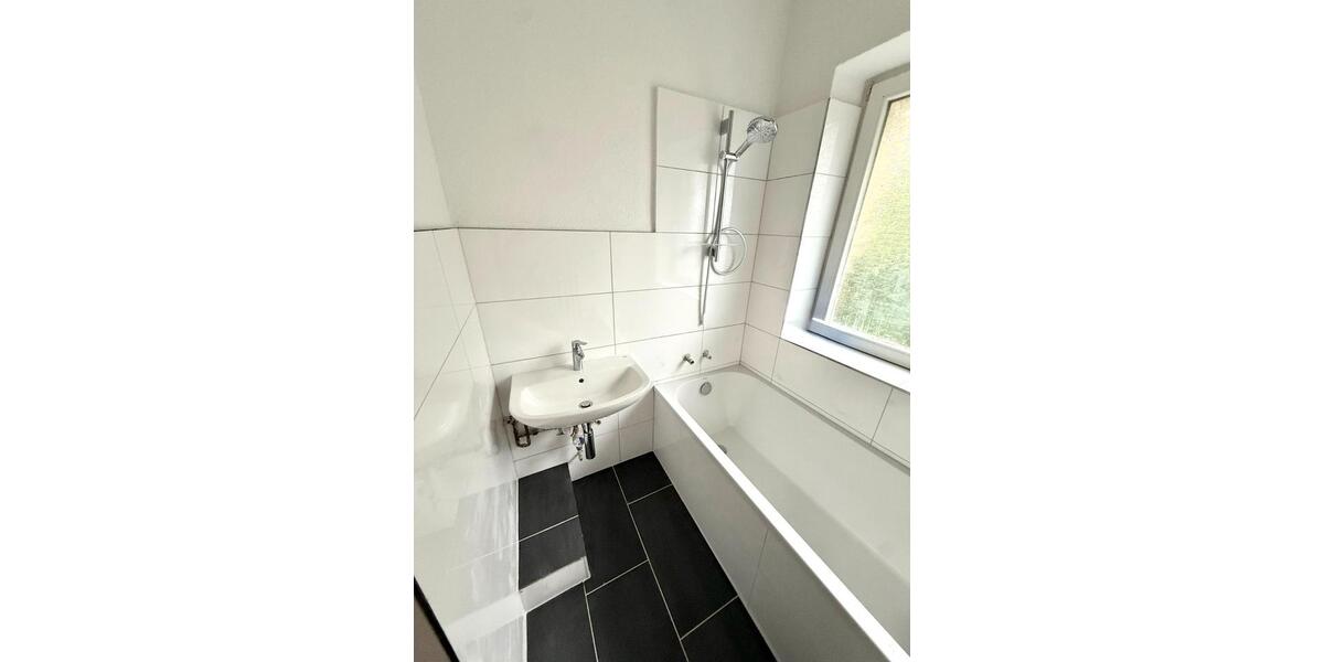Etagenwohnung Hückelhoven - 4 Zimmer, 90 m&sup2;, 1.000&euro; | Angebot:26622651