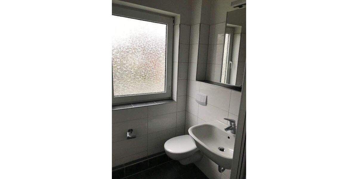 Etagenwohnung Seesen - 3 Zimmer, 79 m&sup2;, 495&euro; | Angebot:25730073