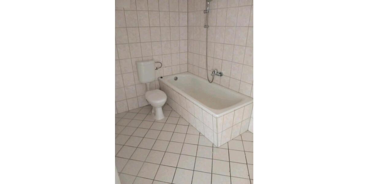 Dachgeschoßwohnung Quedlinburg Gernrode - 2 Zimmer, 60 m&sup2;, 600&euro; | Angebot:24593140