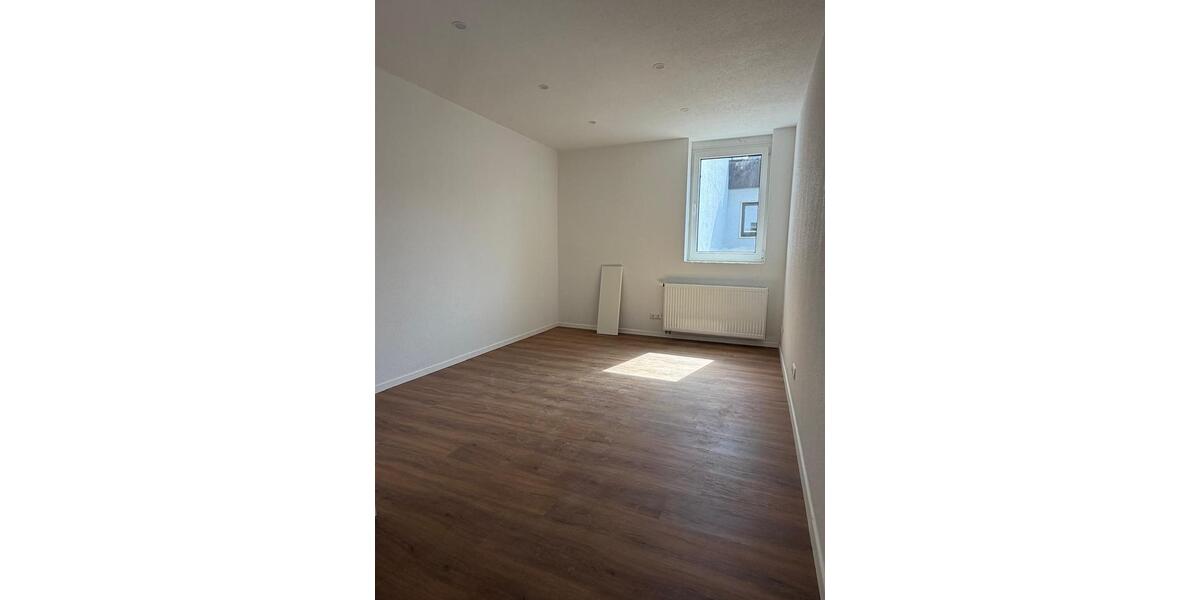Etagenwohnung Hessisch Lichtenau - 3 Zimmer, 92 m&sup2;, 920&euro; | Angebot:26703802