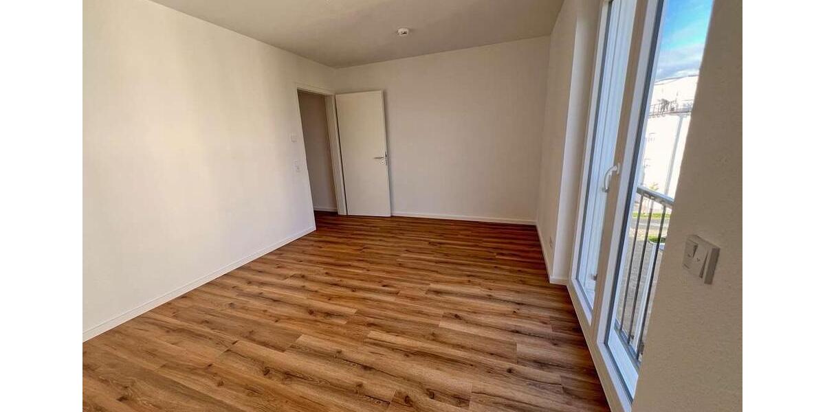 Etagenwohnung Zossen - 3 Zimmer, 90 m&sup2;, 1.265&euro; | Angebot:26568335