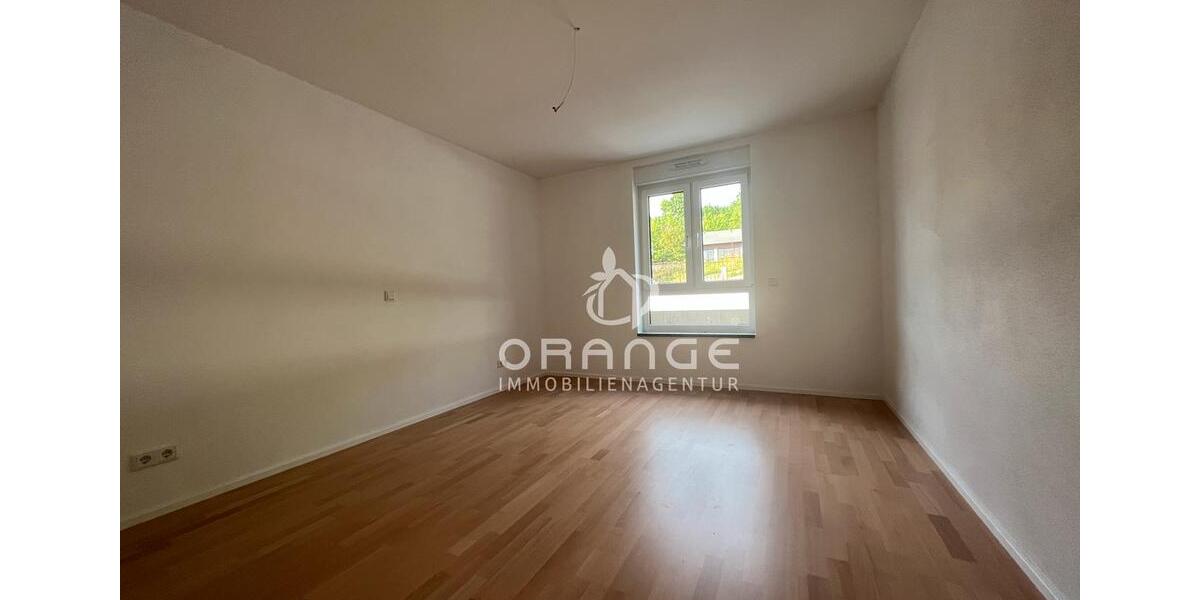 ***Südbalkon und Einbauküche*** 3 zimmer