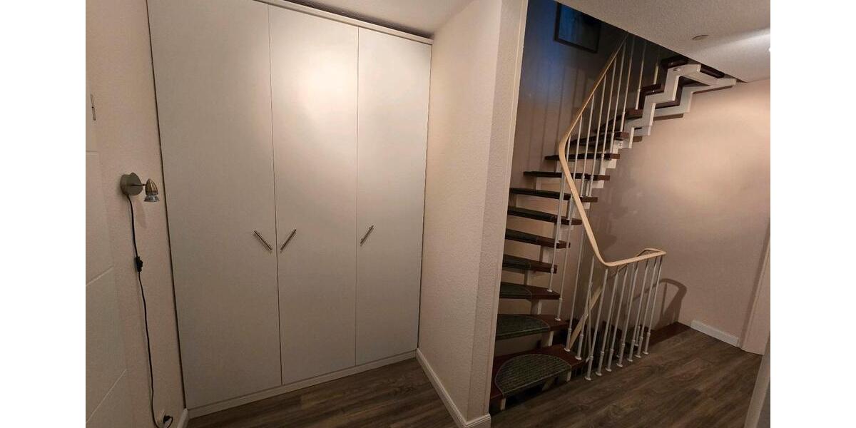 Doppelhaushälfte Pinneberg - 5 Zimmer, 118 m&sup2;, 1.800&euro; | Angebot:23227436