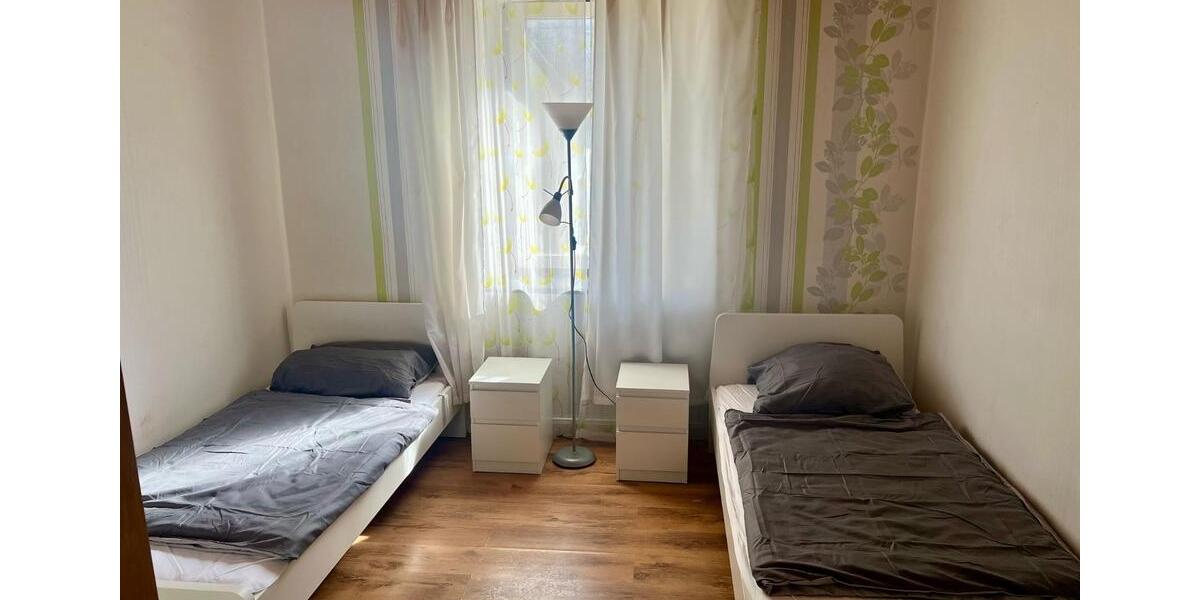 Wohnen auf Zeit Wunsiedel - 10 Zimmer, 85 m&sup2;, 20&euro; | Angebot:23569879