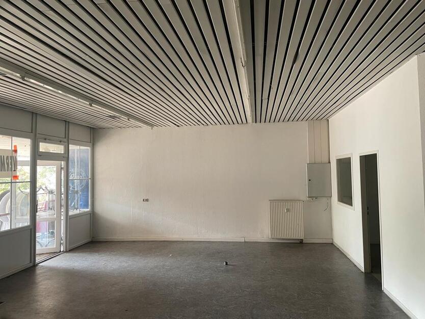 Ca 50m2 Gewerbe Lager fläche