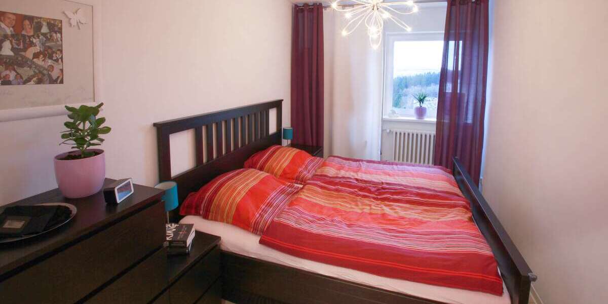 Etagenwohnung Siegen Dillnhütten - 4 Zimmer, 92 m&sup2;, 625&euro; | Angebot:25761530