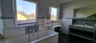 SOFORT EINZIEHEN - MODERN UND LUFTIG - Dachgeschoßwohnung Oberhausen Schmachtendorf | Angebot:26168044