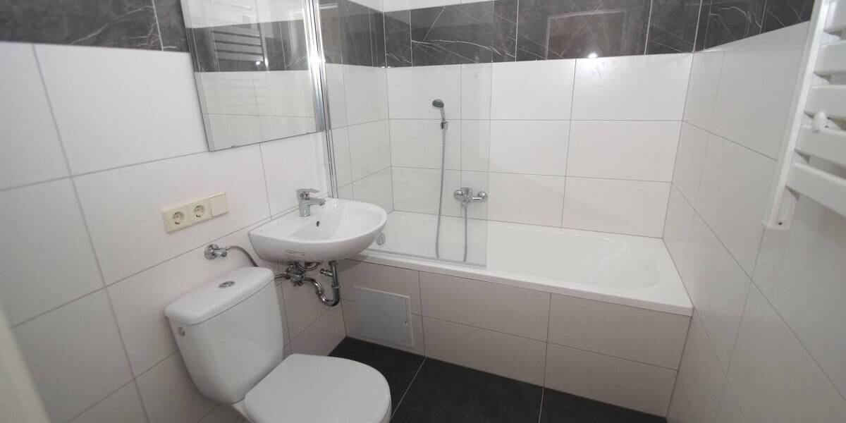 Etagenwohnung Magdeburg Neue Neustadt - 3 Zimmer, 61 m&sup2;, 365&euro; | Angebot:25999070