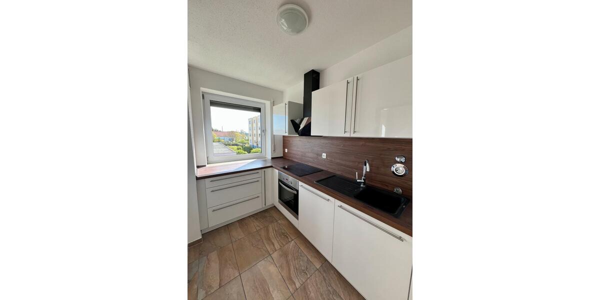 Etagenwohnung Straubing - 3 Zimmer, 79 m&sup2;, 870&euro; | Angebot:26677239