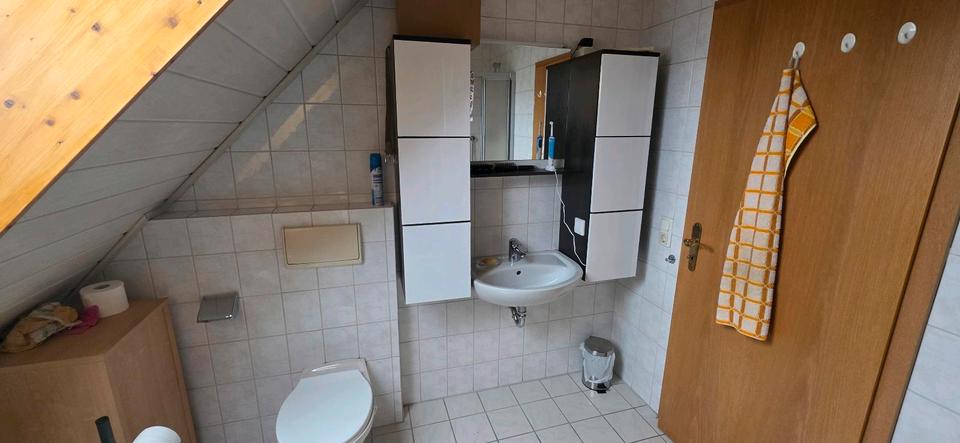 2 Zimmerwohnung 55m² 1. Stock 2 zimmer