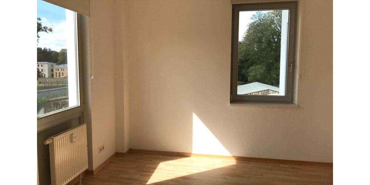Etagenwohnung Potsdam Krampnitz - 2 Zimmer, 67 m&sup2;, 980&euro; | Angebot:26024862