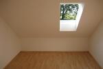 Dachgeschoßwohnung Berglern - 2 Zimmer, 32 m&sup2;, 480&euro; | Angebot:26603781
