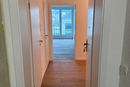 Wohnung Düsseldorf Stadtmitte - 4 Zimmer, 106 m&sup2;, 1.800&euro; | Angebot:25267754