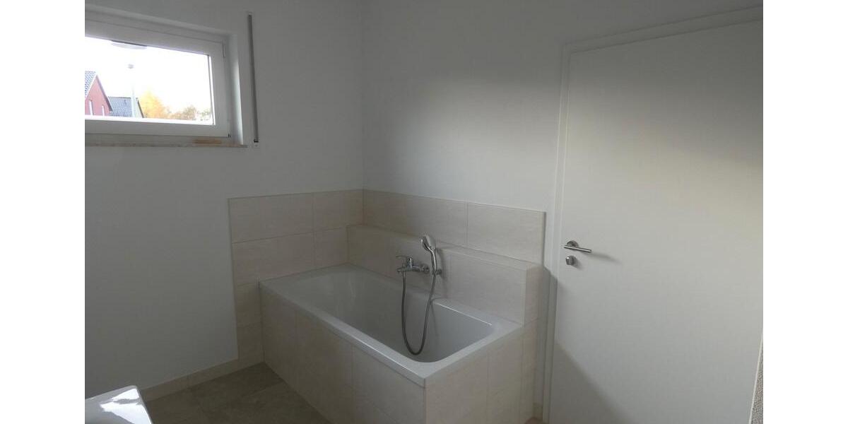 Bungalow Zwickau Zwickau-West - 3 Zimmer, 113 m&sup2;, 1.240&euro; | Angebot:26045165