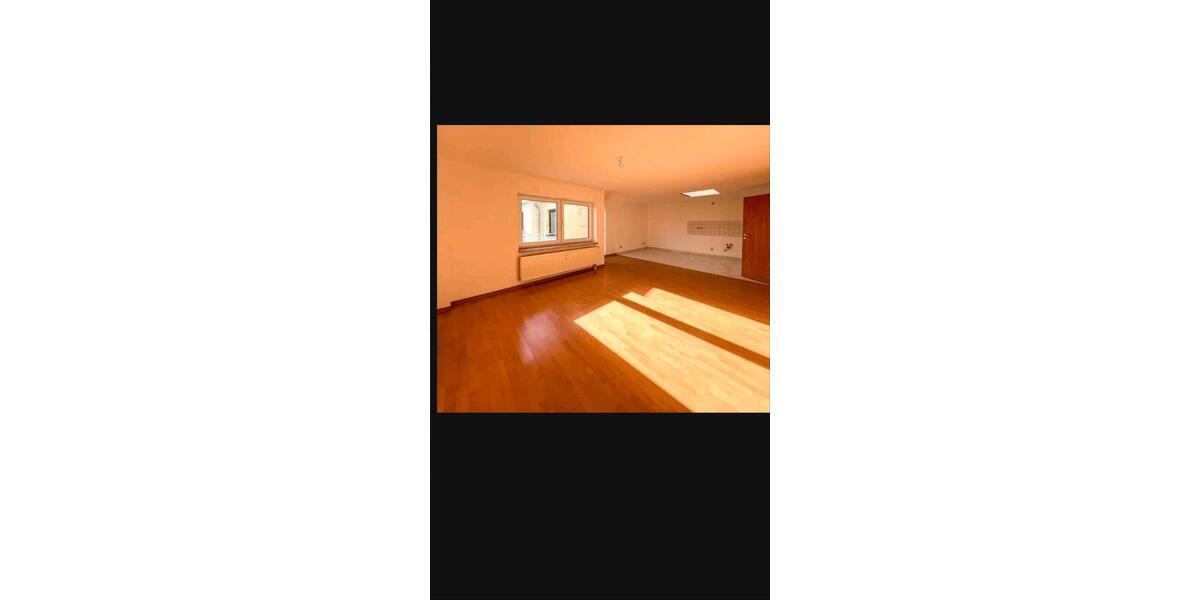 Dachgeschoßwohnung Vilshofen an der Donau - 3 Zimmer, 83 m&sup2;, 460&euro; | Angebot:26416923