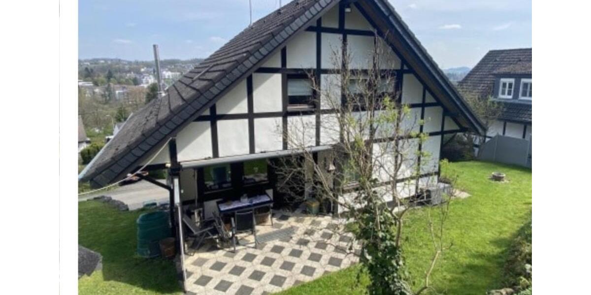 Einfamilienhaus Wiehl - 3 Zimmer, 110 m&sup2;, 1.300&euro; | Angebot:25232205