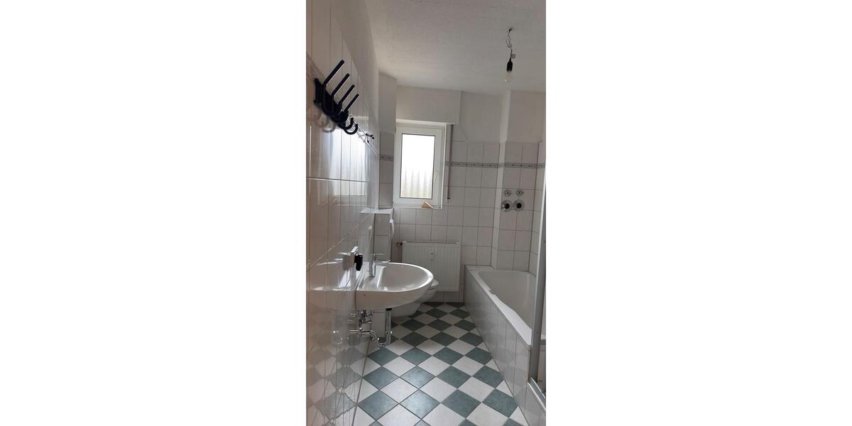 Etagenwohnung Bramsche - 4 Zimmer, 103 m&sup2;, 1.100&euro; | Angebot:25250184