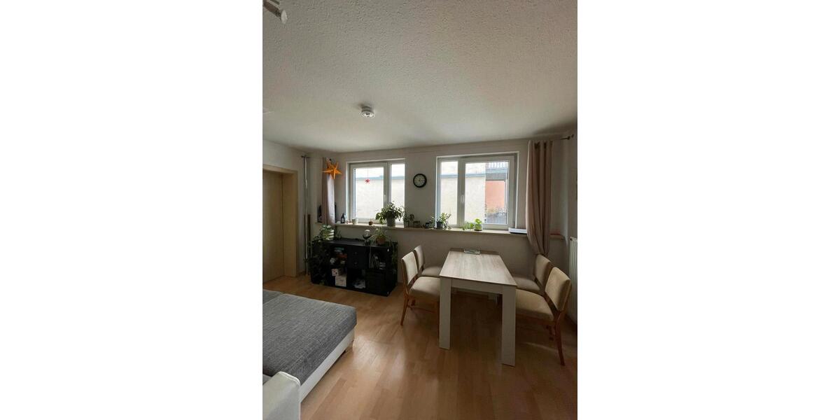 Wohnen auf Zeit Jena Kernberge - 1 Zimmer, 15 m&sup2;, 325&euro; | Angebot:26236357