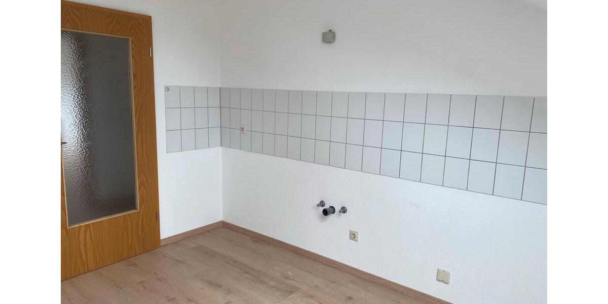 Dachgeschoßwohnung Kaufbeuren - 4 Zimmer, 115 m&sup2;, 1.150&euro; | Angebot:26618031