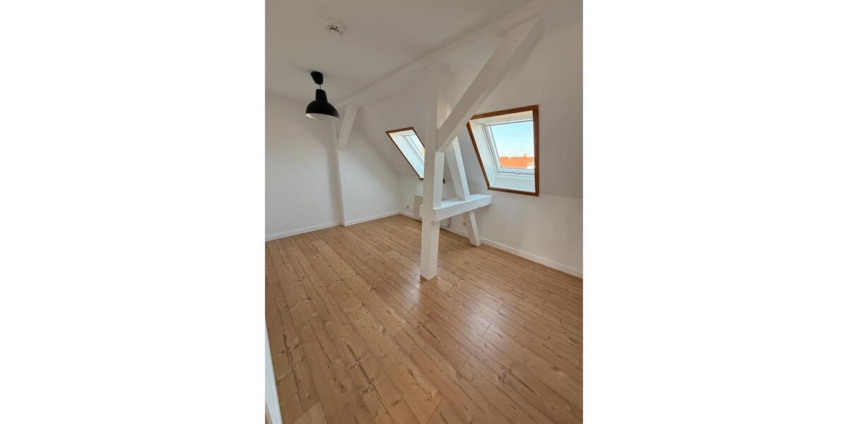 Dachgeschoßwohnung Wittenberge - 4 Zimmer, 113 m&sup2;, 749&euro; | Angebot:25973988