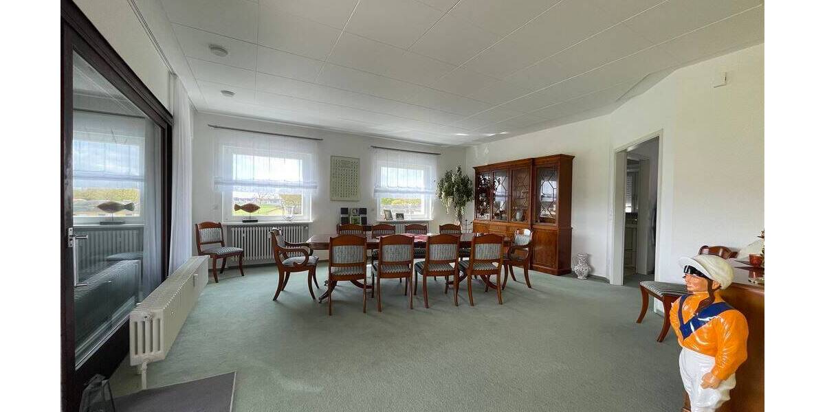 Etagenwohnung Iffezheim - 2 Zimmer, 131 m&sup2;, 990&euro; | Angebot:25996133