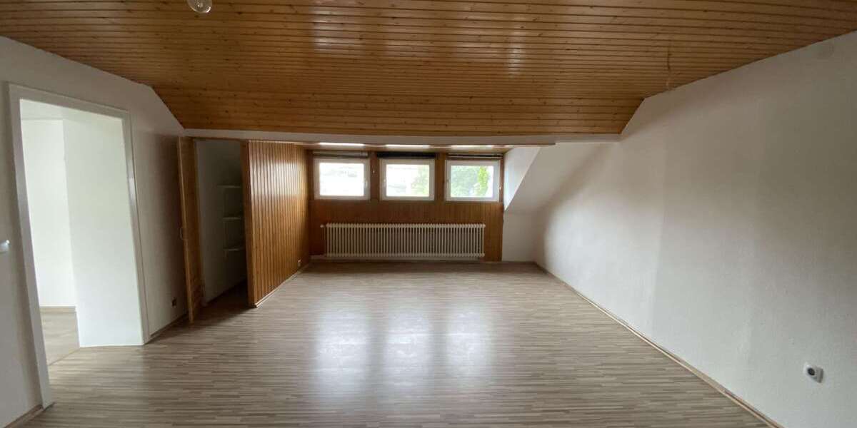 Wohnung zum Mieten in Aachen 900 € 103 m² 4 zimmer