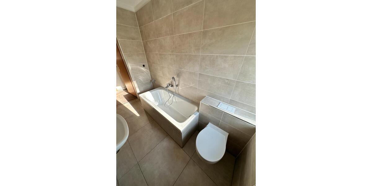 Erdgeschoßwohnung Finsterwalde - 3 Zimmer, 61 m&sup2;, 395&euro; | Angebot:26035786