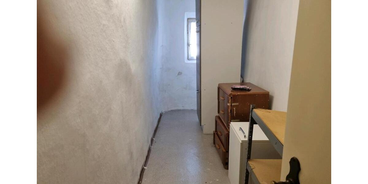 Etagenwohnung Alsfeld - 4.5 Zimmer, 100 m&sup2;, 750&euro; | Angebot:26554706