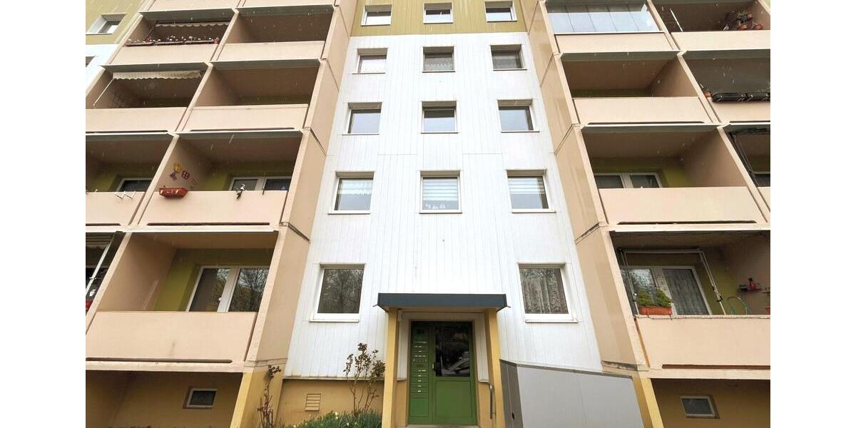 Erdgeschoßwohnung Gera Lusan - 3 Zimmer, 69 m&sup2;, 350&euro; | Angebot:25990363