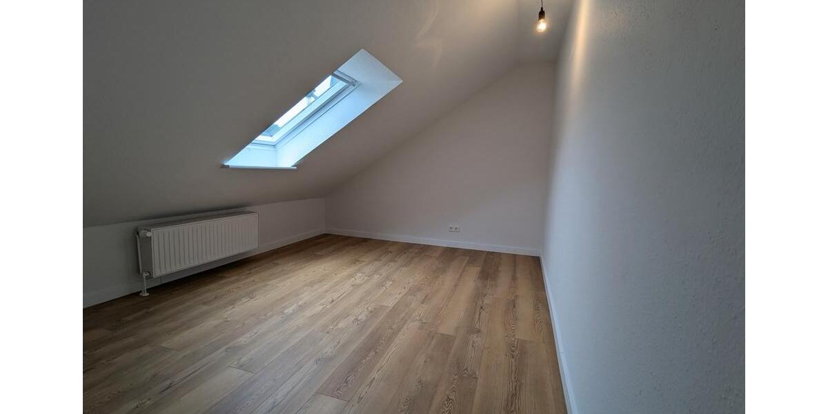 Dachgeschoßwohnung Rahden - 2.5 Zimmer, 58 m&sup2;, 812&euro; | Angebot:26548366