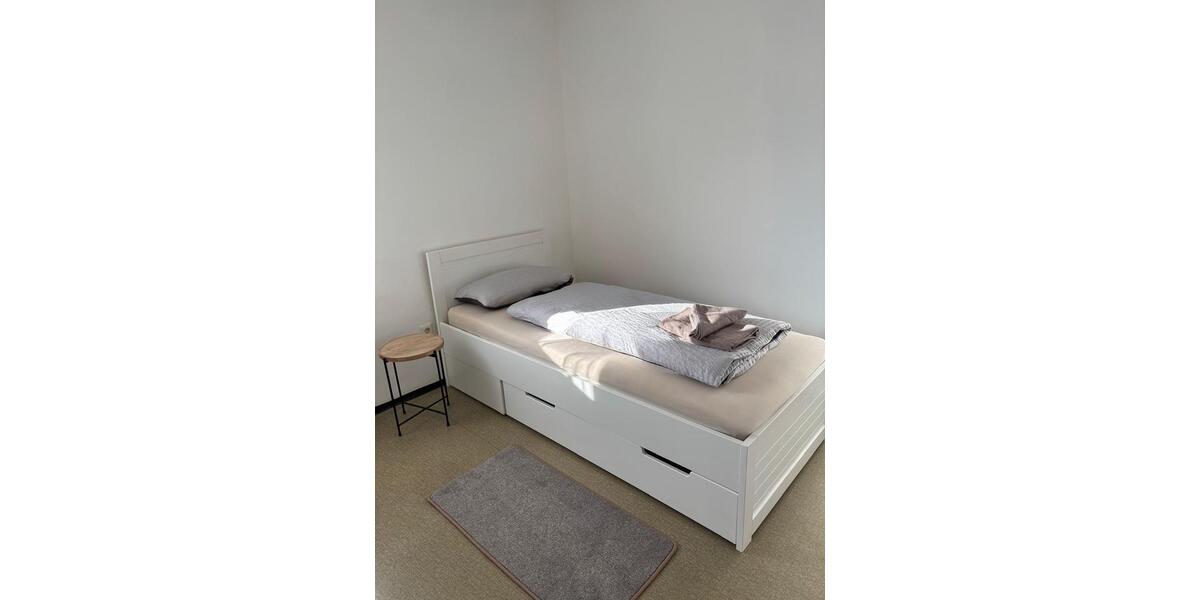 Wohnen auf Zeit Ingolstadt - 5 Zimmer, 133 m&sup2;, 25&euro; | Angebot:25385634