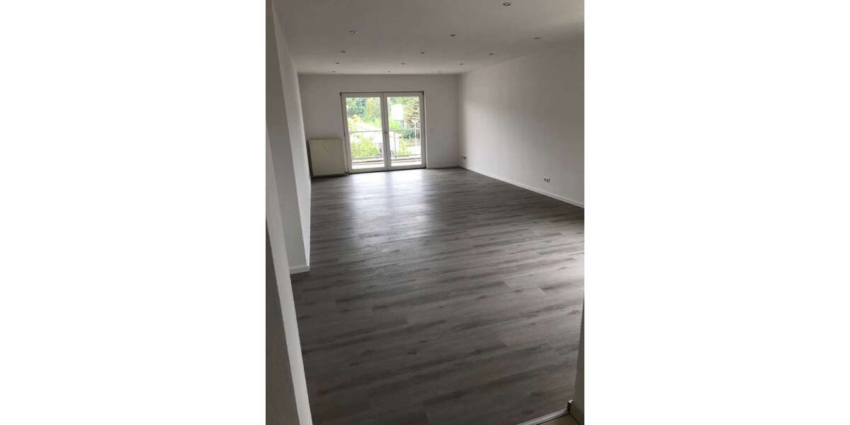 Etagenwohnung Hessen - Kriftel Kriftel - 2.5 Zimmer, 90 m&sup2;, 1.150&euro; | Angebot:27006933