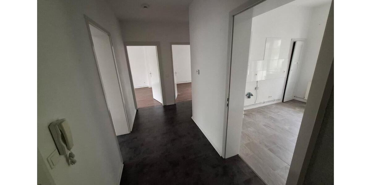 Etagenwohnung Hannover Vahrenwald-List - 3 Zimmer, 69 m&sup2;, 770&euro; | Angebot:26489982