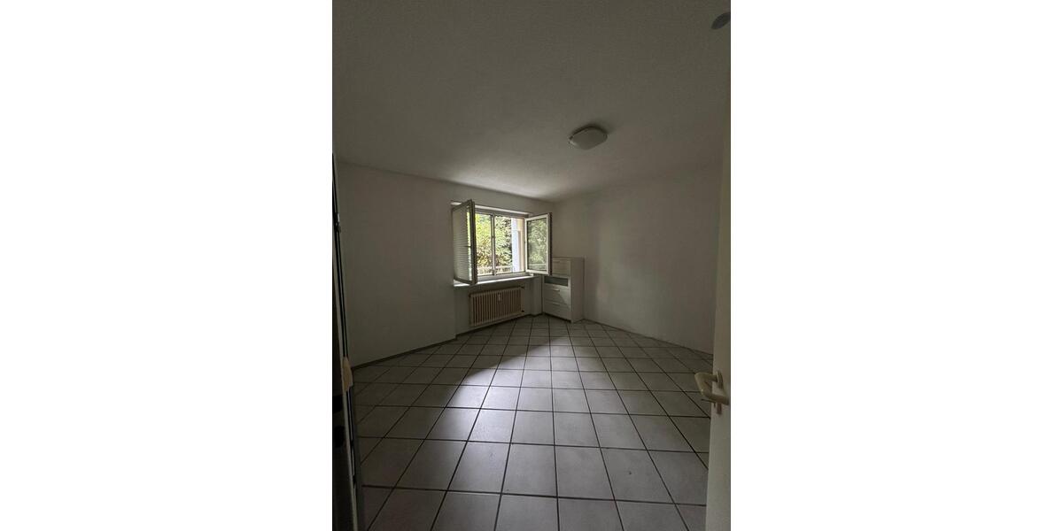 Etagenwohnung Hagenbach - 1 Zimmer, 18 m&sup2;, 500&euro; | Angebot:24565077